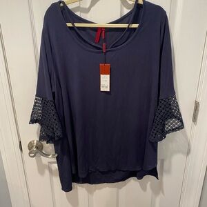 Women’s Blouse